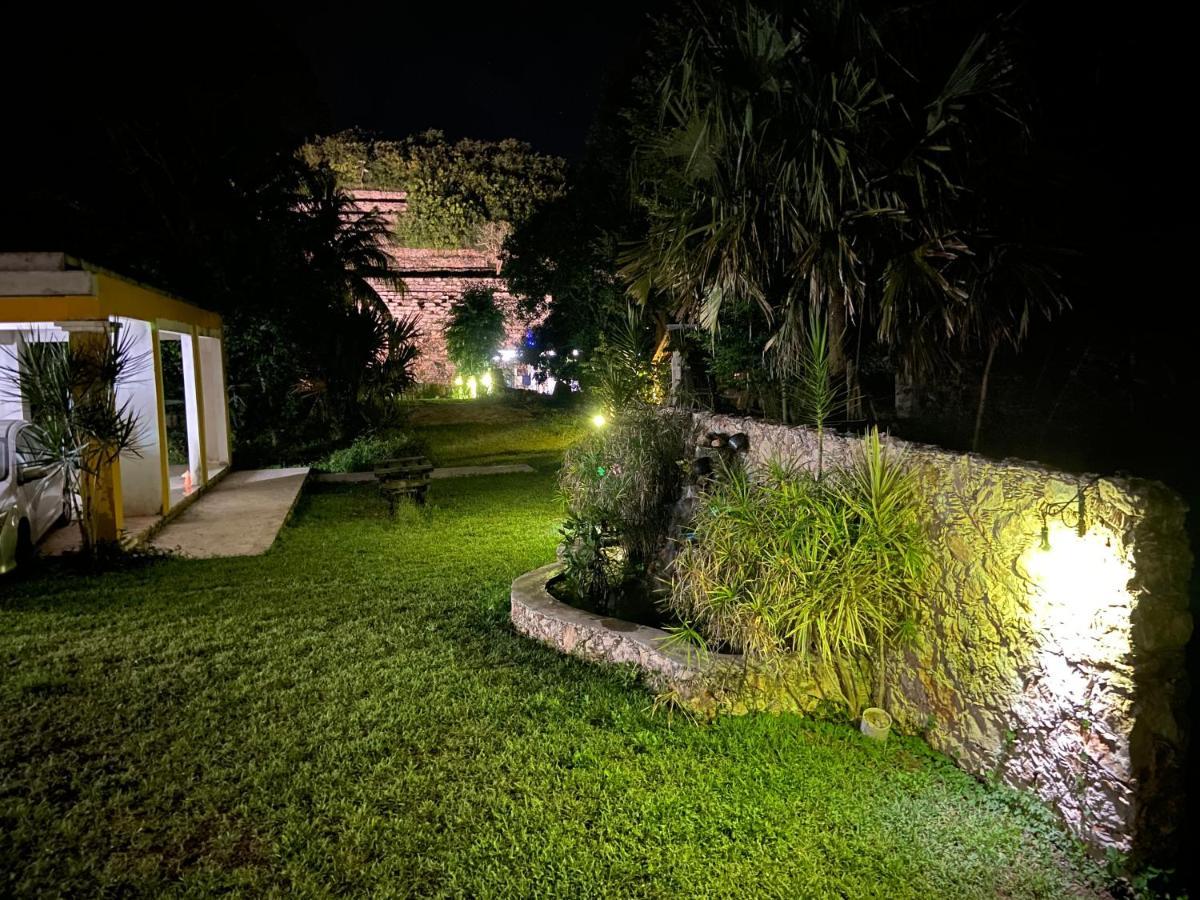 Casa Coronado Исамал Екстериор снимка
